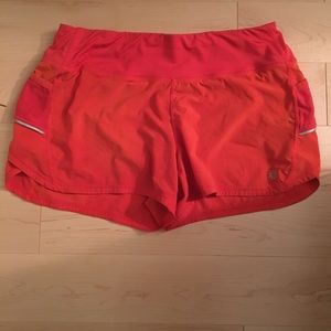Athleta laser run short